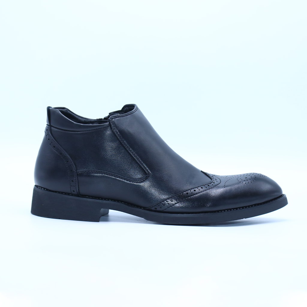 Black Pure Leather Boots